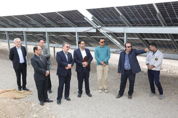 نشست بررسی عملکرد شرکت توزیع برق سمنان برگزار شد