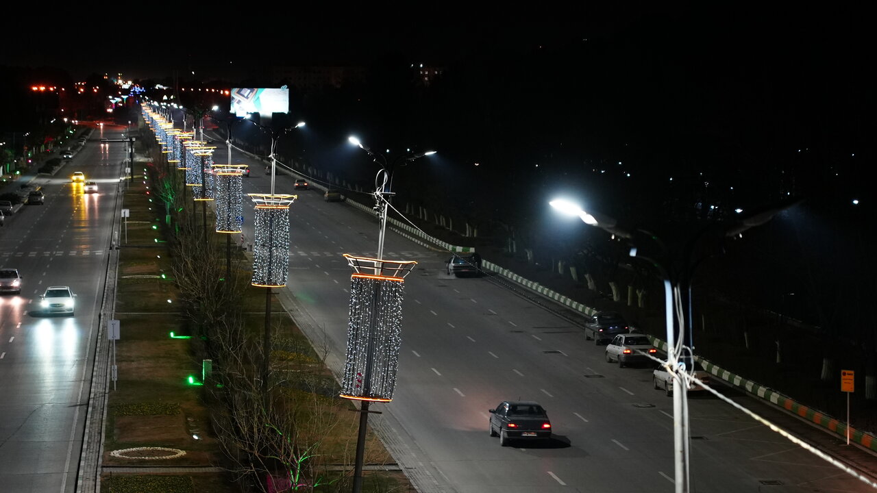 صرفه‌جویی بیش از ۲۵ مگاوات با تعویض ۱۸۱ هزار چراغ فرسوده در مشهد