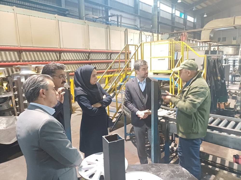 توسعه زیرساخت‌ها در توزیع برق شمال کرمان با سرمایه‌گذاری شرکت اروندچرخ