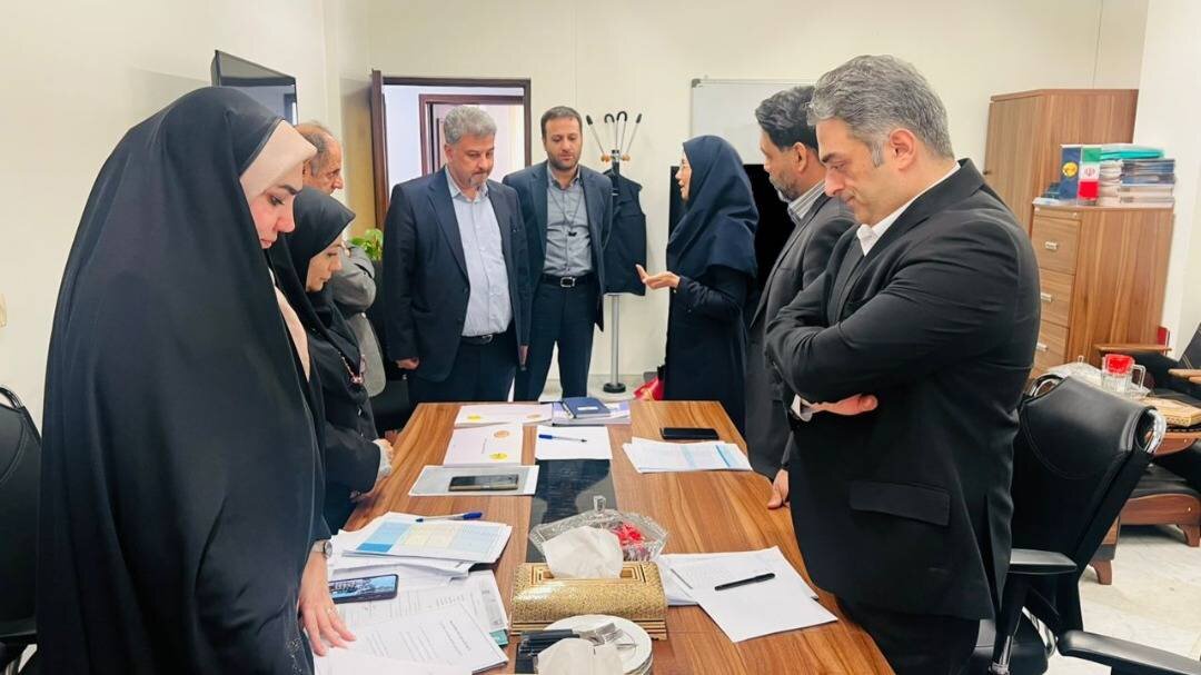 تاکید مدیرعامل توانیر بر استانداردسازی فعالیت‌های روابط‌عمومی‌های صنعت برق کشور برای عبور موفق از دوره اوج مصرف ۱۴۰۵