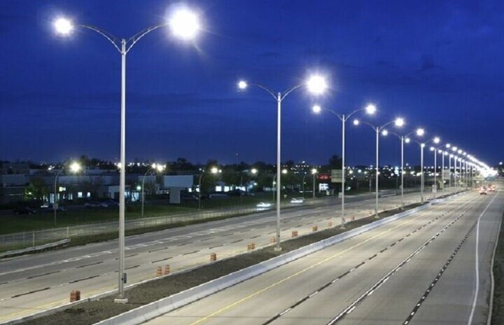 تعویض ۴۰۰ هزار چراغ‌ پرمصرف معابر در استان اصفهان