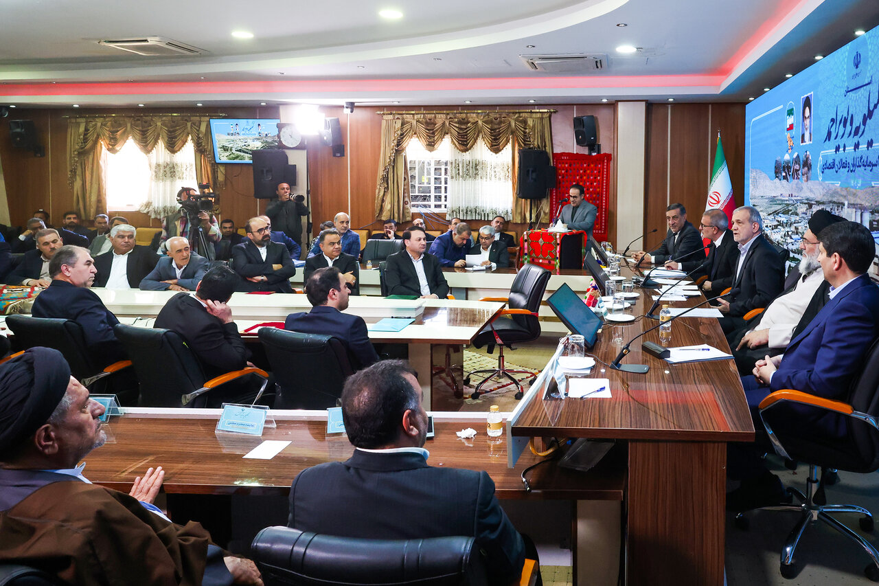 بهره‌برداری و آغاز عملیات اجرایی بیش از ۶ هزار میلیارد تومان طرح انتقال و فوق‌توزیع برق در استان کهگیلویه و بویراحمد