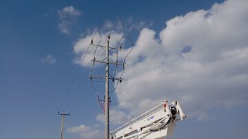 اتصال نیروگاه خورشیدی به شبکه برق با روش خط گرم