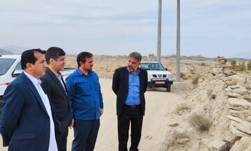 بررسی وضعیت شبکه برق حاشیه شهر زاهدان با حضور مدیرکل راهبری توزیع توانیر