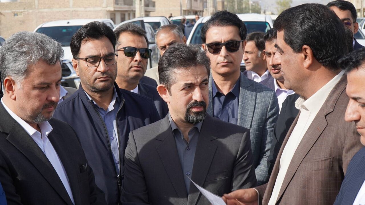 بررسی وضعیت برق‌رسانی و طرحهای صنعت برق در مناطق شرقی شرق سیستان و بلوچستان