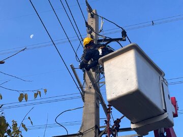 مانور اصلاح و بهسازی شبکه  در منطقه برق سینا
