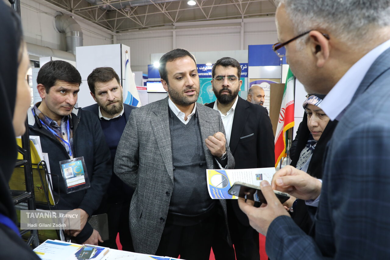 غرفه شرکت توانیر در هفتمین دوره نمایشگاه تقاضای ساخت و تولید ایرانی (تستا)