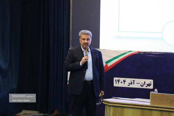 همایش نقد و بررسی عملکرد صنعت برق در گذر از اوج بار تابستان ۱۴۰۴ و ارائه برنامه‌های ۱۴۰۵