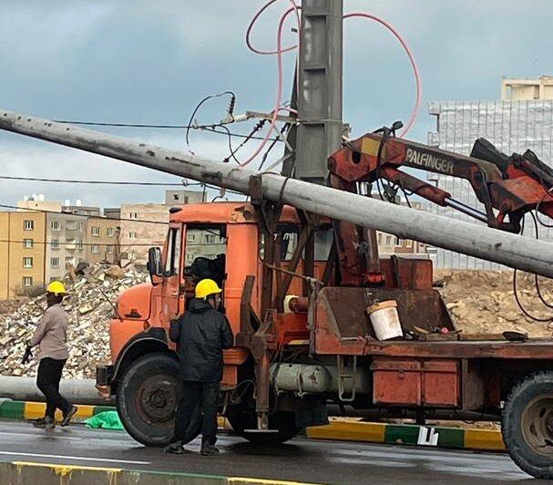 رفع خاموشی‌های ناشی از وقوع سیل و طوفان در هرمزگان