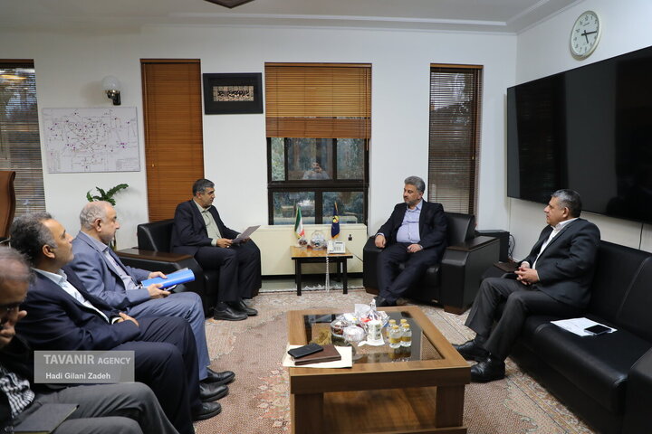 توسعه شبکه برق شهری و روستایی در ۱۰ استان کشور