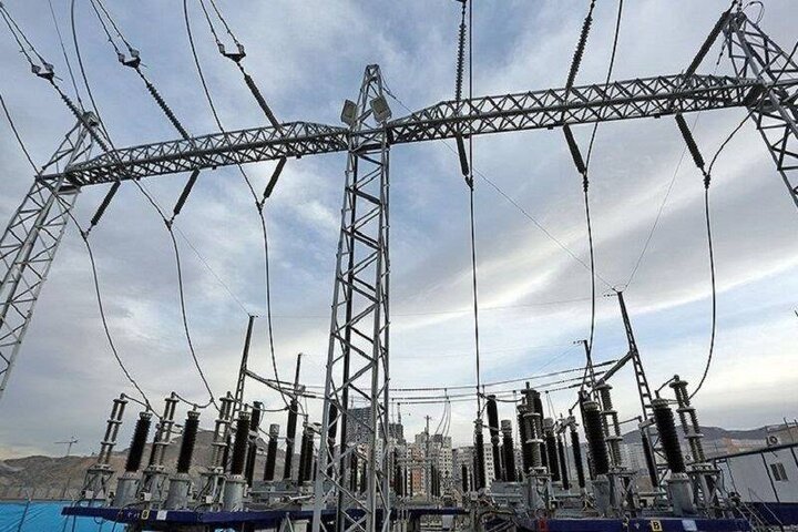 افزایش ظرفیت ۵۰ مگاولت‌آمپری پست کارون تهران