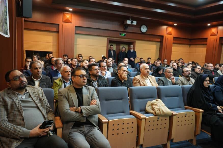 نخستین همایش استانی توسعه انرژی خورشیدی خانگی در استان گیلان