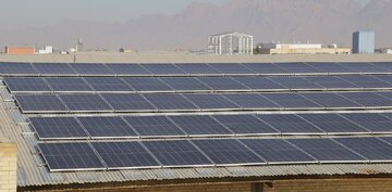 بهره‌مندی ۲ هزار خانوار استان یزد از نیروگاه‌ خورشیدی پشت‌بامی