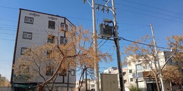 احداث یک دستگاه پست هوایی در شاهین‌شهر اصفهان