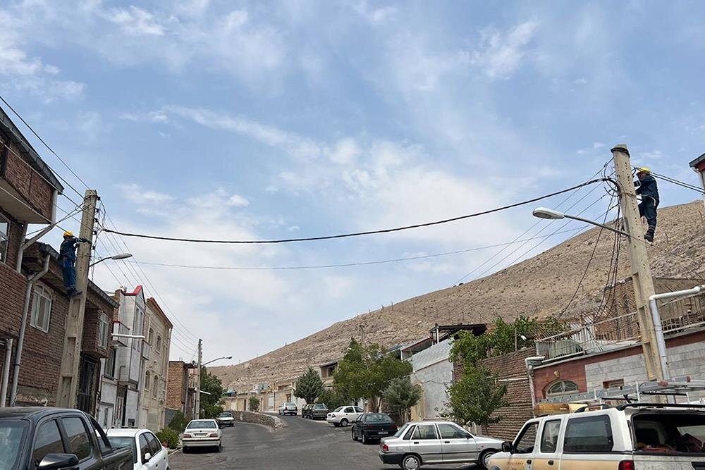 کمتر از ۶۰۰ کیلومتر تا تبدیل کامل شبکه توزیع برق تبریز به کابل خودنگهدار