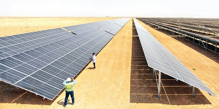 ظرفیت نیروگاه‌های خورشیدی استان قزوین به ۱۵۰ مگاوات می‌رسد