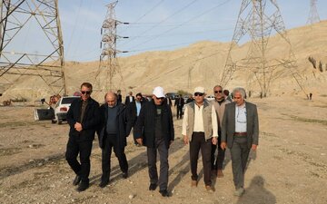 اجرای طرح تعویض هادی خط ۴۰۰ کیلوولت امیدیه خوزستان