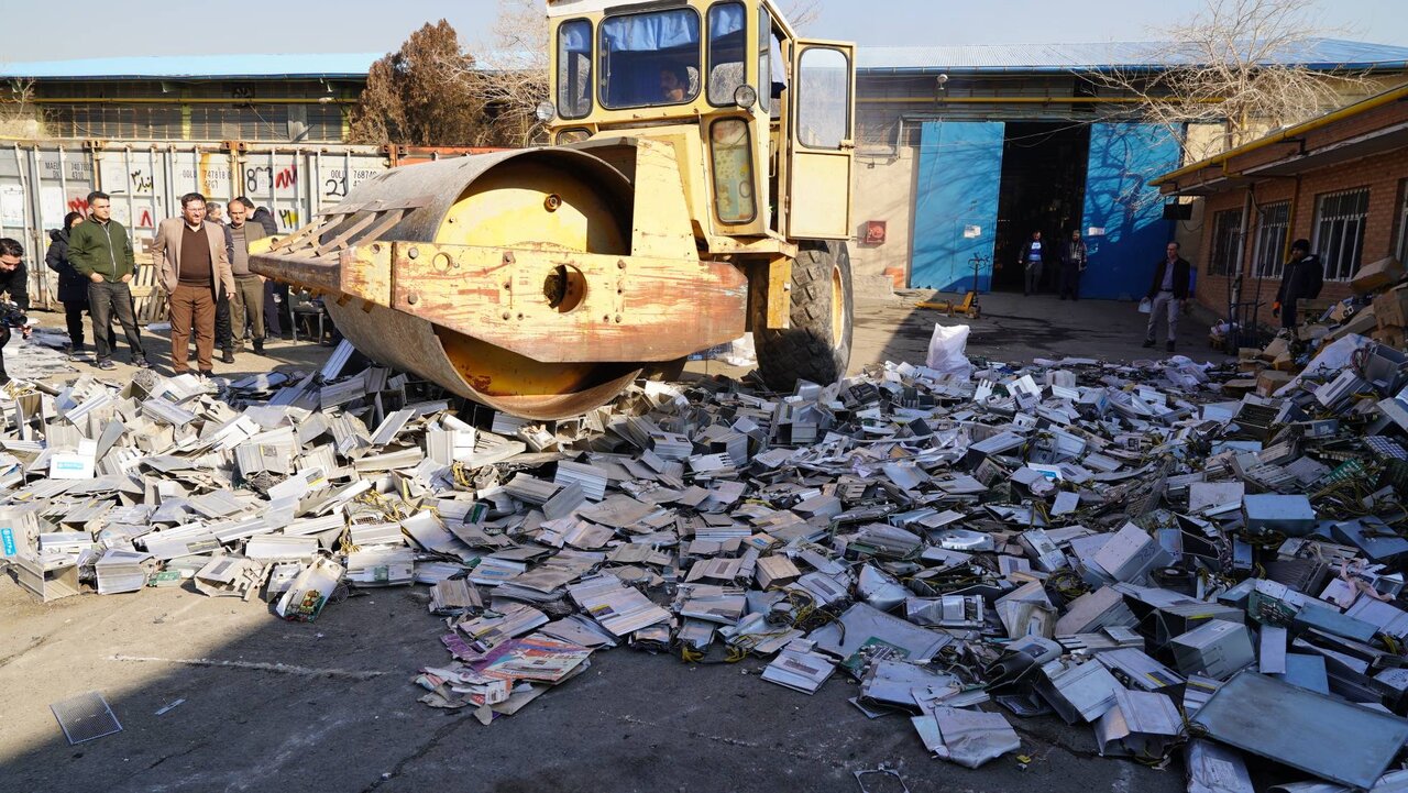 بیش از ۸ هزار ماینر غیرمجاز در استان تهران امحا شد