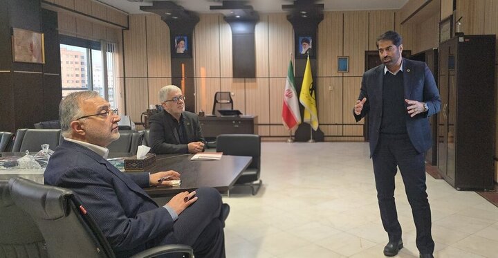 بازدید شهردار تهران از سامانه‌های رصد، پایش و مدیریت شبکه توزیع برق پایتخت