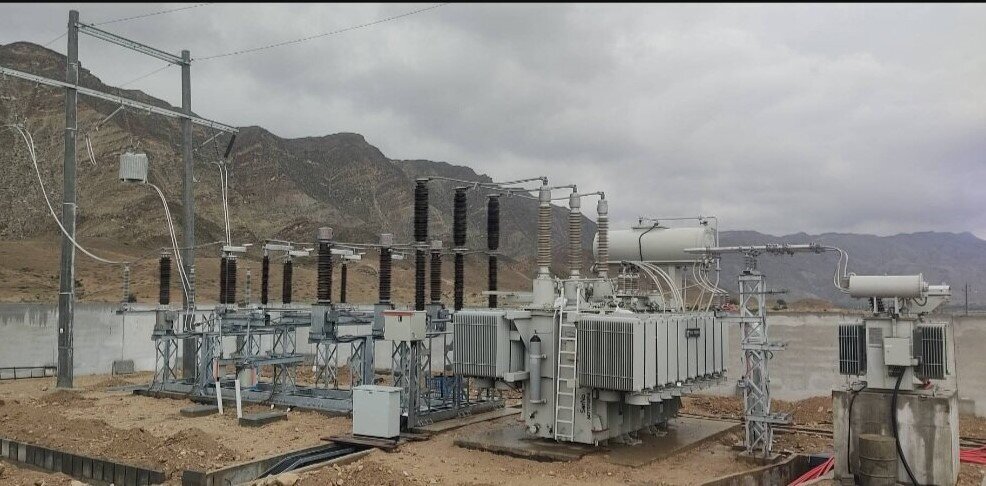 بهره‌برداری و آغاز عملیات اجرایی ۷ طرح صنعت برق در فارس و بوشهر