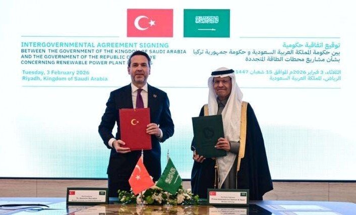 عربستان سعودی ۲ میلیارد دلار پروژه خورشیدی در ترکیه می‌سازد