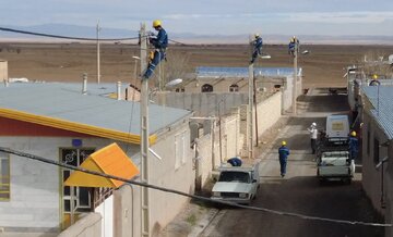 بهسازی شبکه برق ۱۱۰ روستای استان مرکزی