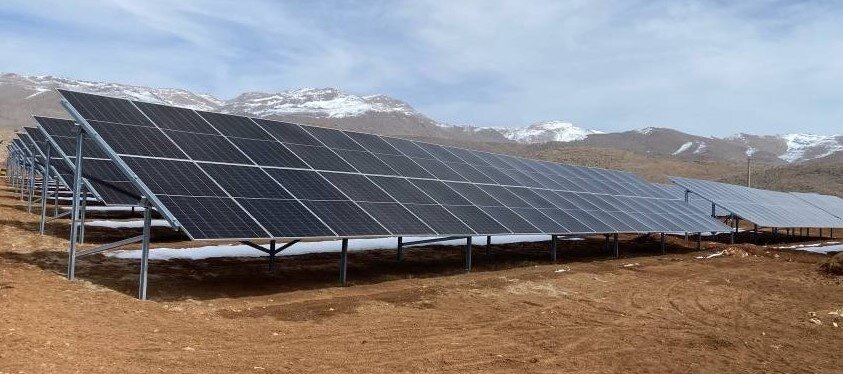 بهره‌برداری همزمان از ۴ نیروگاه خورشیدی یک مگاواتی در شهرستان اقلید
