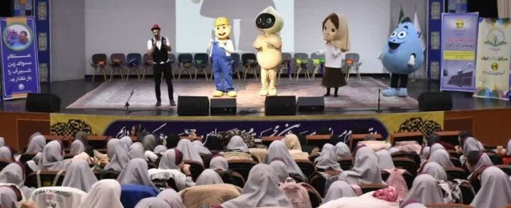 اجرای طرح ملی سبا با محوریت فرهنگ‌سازی مدیریت مصرف انرژی دانش‌آموزان در اراک