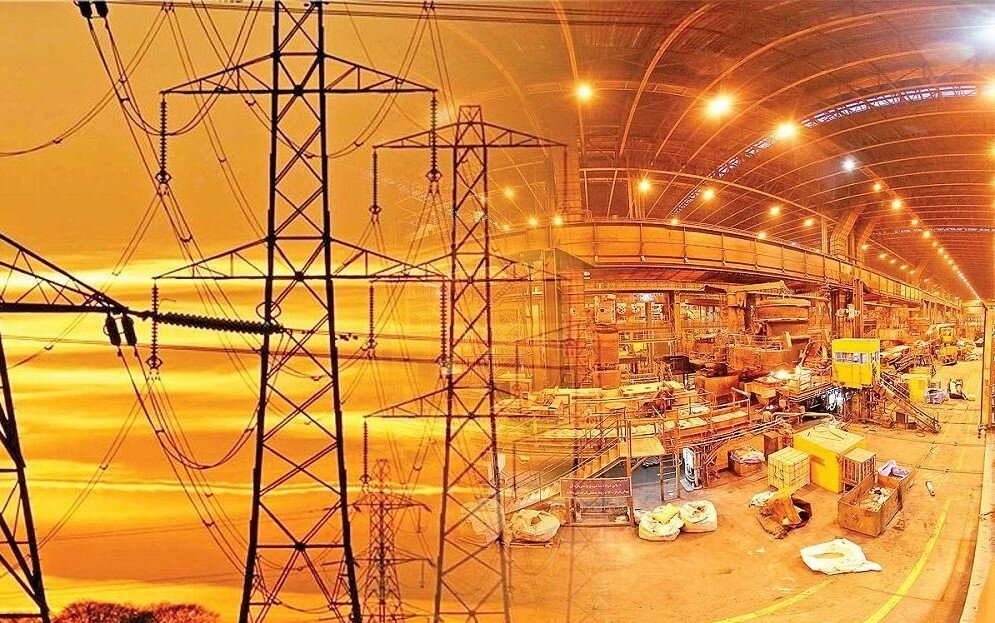 بهره‌برداری از طرح‌های راهبردی صنعت برق در اصفهان با سرمایه‌گذاری بیش از ۵ هزار میلیارد تومان
