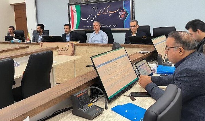 برگزاری جلسه بازنگری الزامات HSE پیمانکاران وزارت نیرو در برق منطقه‌ای یزد