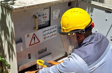 بهره‌مندی ۳۹۵ خانواده استان فارس از تخفیفات فروش انشعاب برق